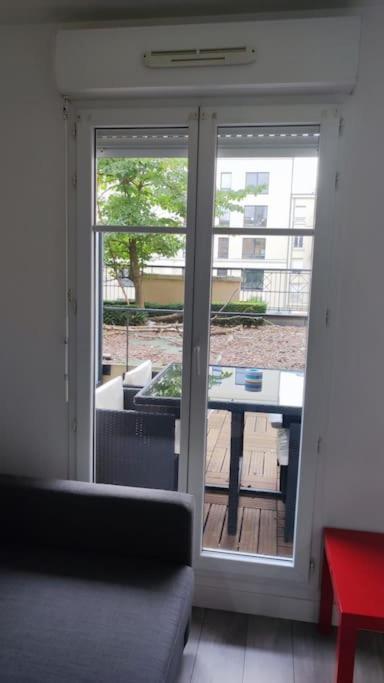 뷰씨 쎙 죠흐쥬 Studio - 1 Min Rer - 10Min Disney & 30 Min Paris - Free Parking & Wifi 아파트 외부 사진