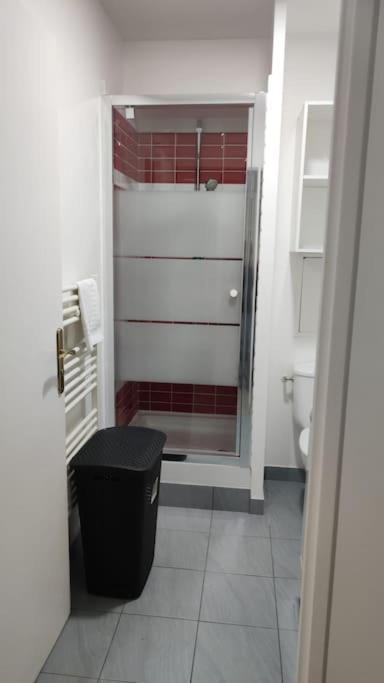 뷰씨 쎙 죠흐쥬 Studio - 1 Min Rer - 10Min Disney & 30 Min Paris - Free Parking & Wifi 아파트 외부 사진